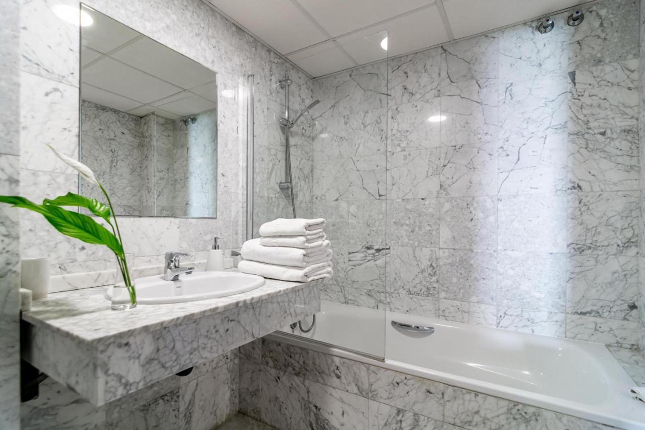 Pr45- Beach Front Apartment Puerto Banus ماربيا المظهر الخارجي الصورة